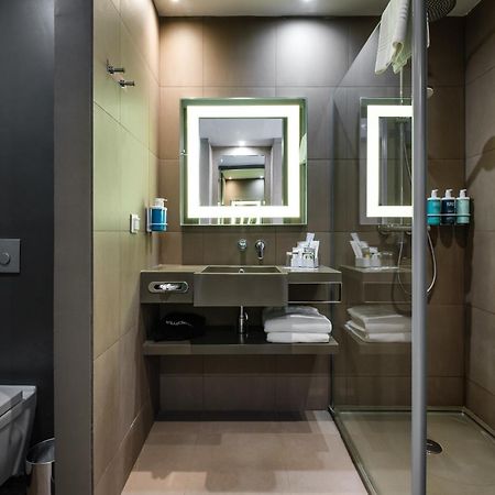 Novotel Almaty City Center Bagian luar foto