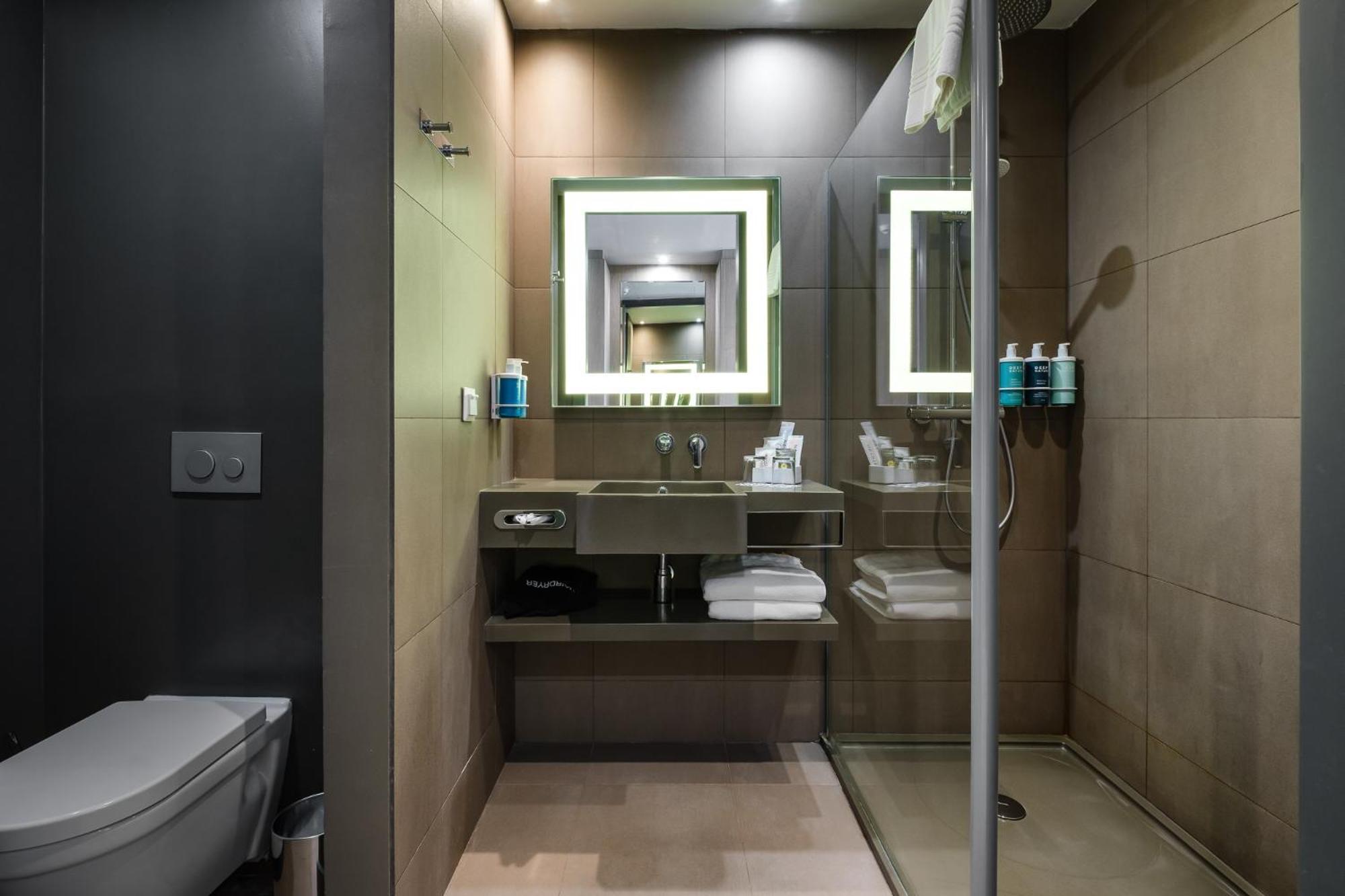 Novotel Almaty City Center Bagian luar foto